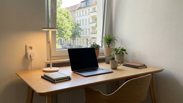Smart Home im Homeoffice: Wie smarte Technik Arbeitskomfort und Gesundheit ohne Umbau fördert